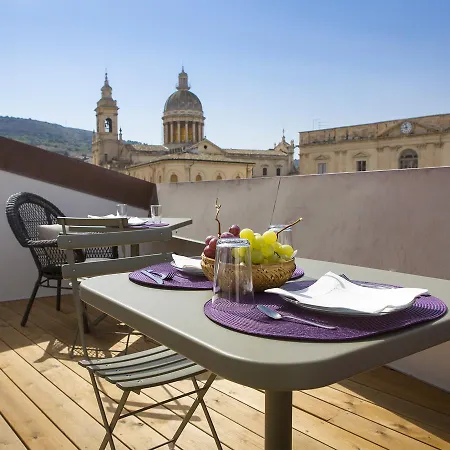 Hotel Palazzo Melfi Comiso