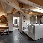 Palazzo Melfi 4*
