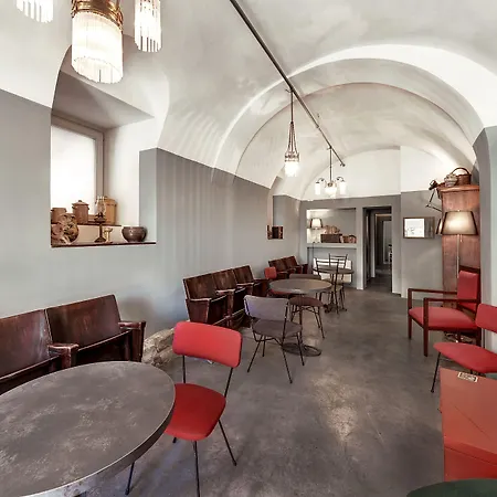 Palazzo Melfi Hotel