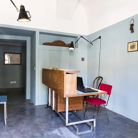 Palazzo Melfi 4*