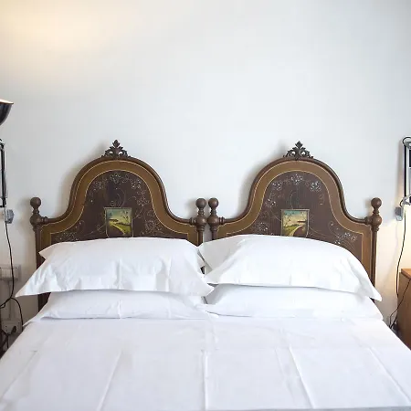 호텔 Palazzo Melfi 코미소